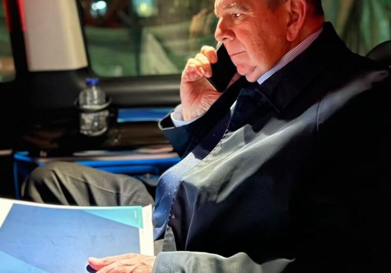 Edmundo-Gonzalez-2-992x694