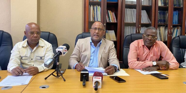 Post-de-Instagram-Feliz-Cumpleanos-Sencillo-Minimalista-Azul-1000-x-500-px-27-2