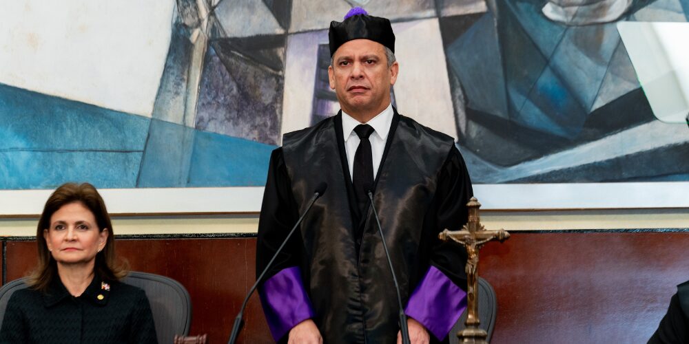 Post-de-Instagram-Feliz-Cumpleanos-Sencillo-Minimalista-Azul-1000-x-500-px-63