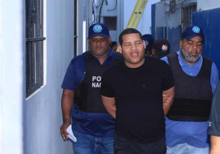 mantequilla-detenido-0ac2f21b-focus-0-0-895-573-770x540