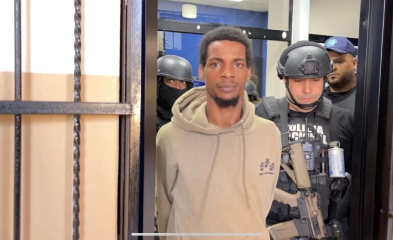 Tres-Pasitos-2-1140x694