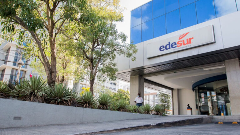 portada-1920-x-1080-edesur-obtiene-100-en-transparencia-y-normas-de-control-interno-otorgado-por-digeig-y-contraloria