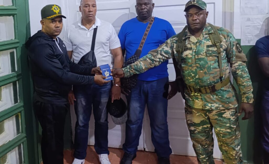 Cubanos-detenidos-1140x694