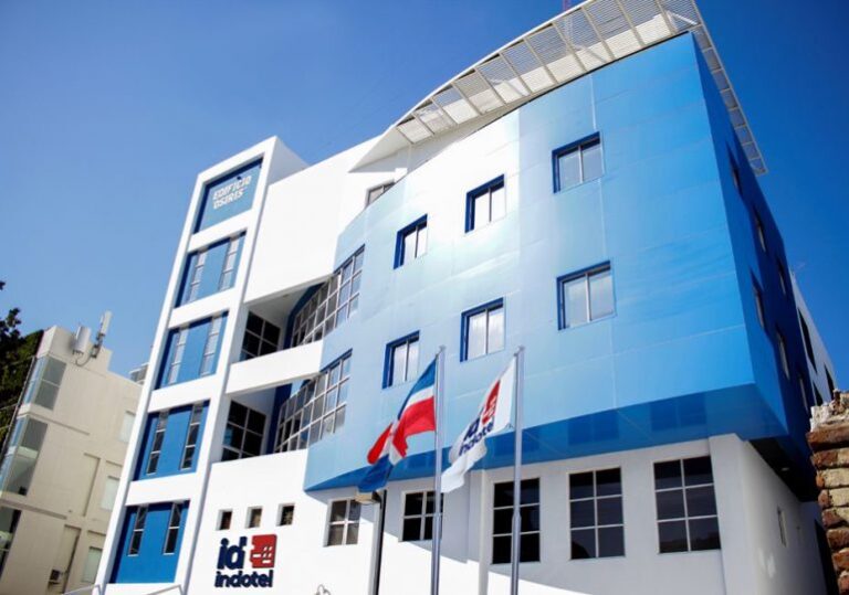 Fachada-del-Instituto-Dominicano-de-las-Telecomuncaciones-INDOTEL-1-770x540