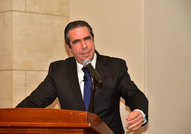 Ministro-de-Turismo-Francisco_Javier_Garcia-770x540