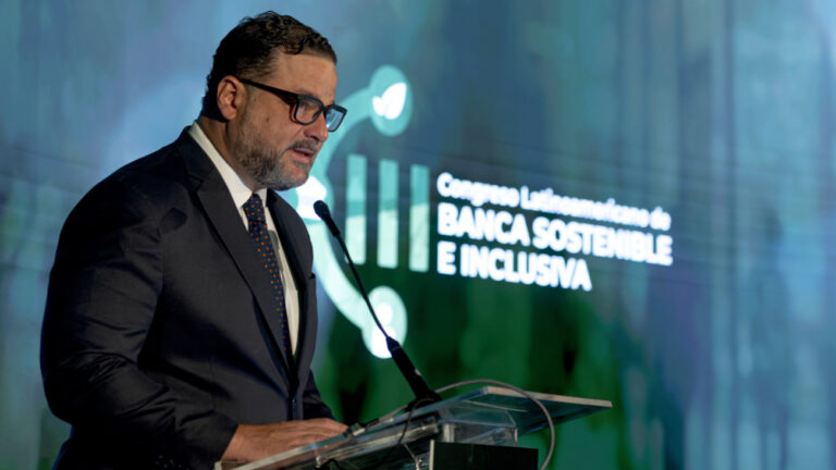 ALM_2847-Mejorado-NR