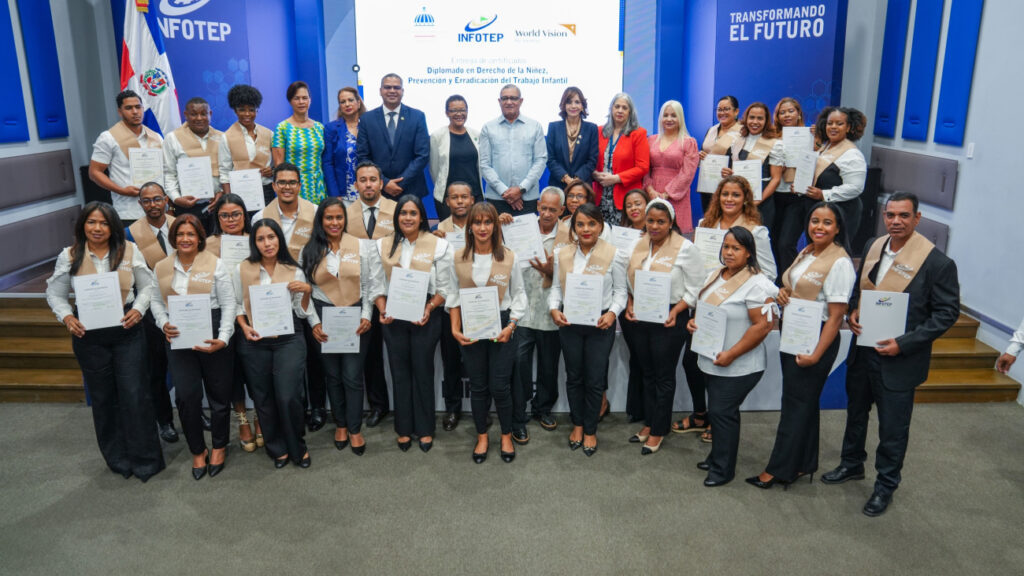 INFOTEP certifica a 47 nuevos defensores de la niñez en diplomado sobre erradicación del trabajo infantil 1
