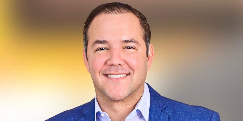 Post-de-Instagram-Feliz-Cumpleanos-Sencillo-Minimalista-Azul-1000-x-500-px-2025-05-30T160244.061