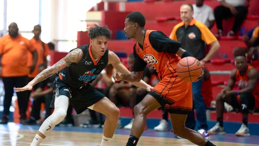 lamonte-bearden-5-caneros-richard-bautista-8-titanes18525-f0430f81-focus-min0.1-0.47-896-504