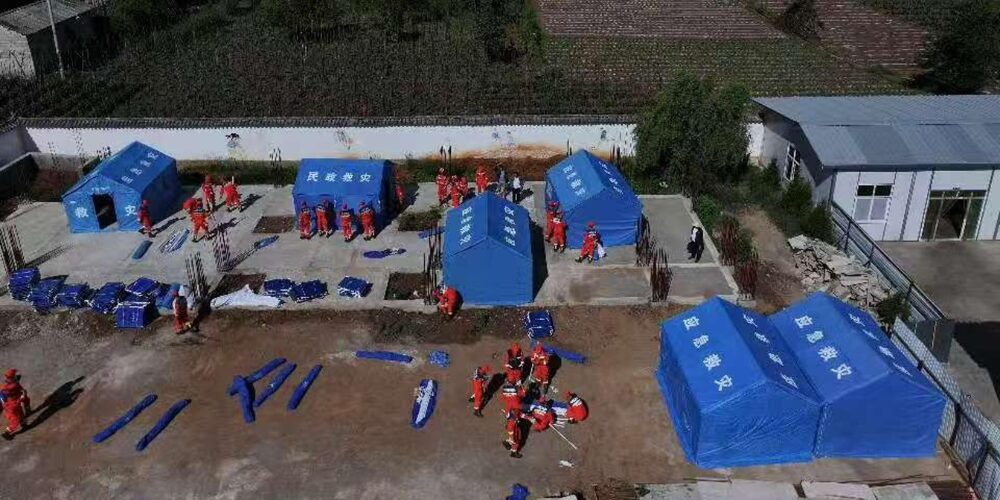 Post-de-Instagram-Feliz-Cumpleanos-Sencillo-Minimalista-Azul-1000-x-500-px-40