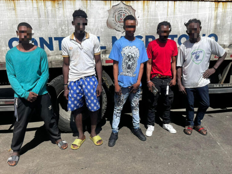 6884e13faf0c7.r_d.1188-439