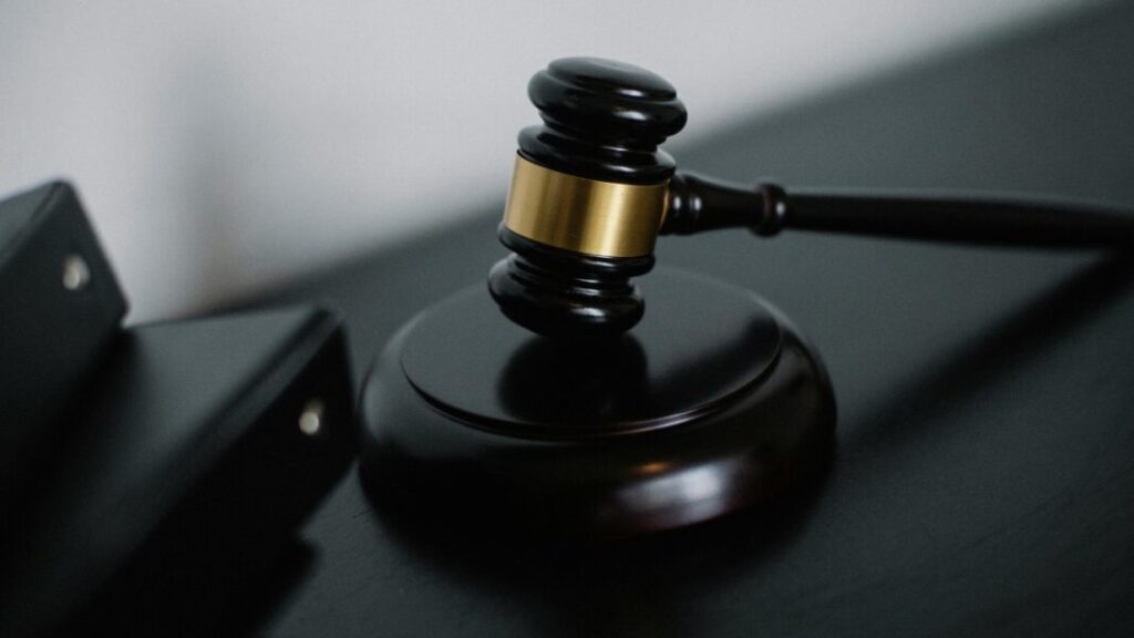 A-LA-CLARA-2-1068x601