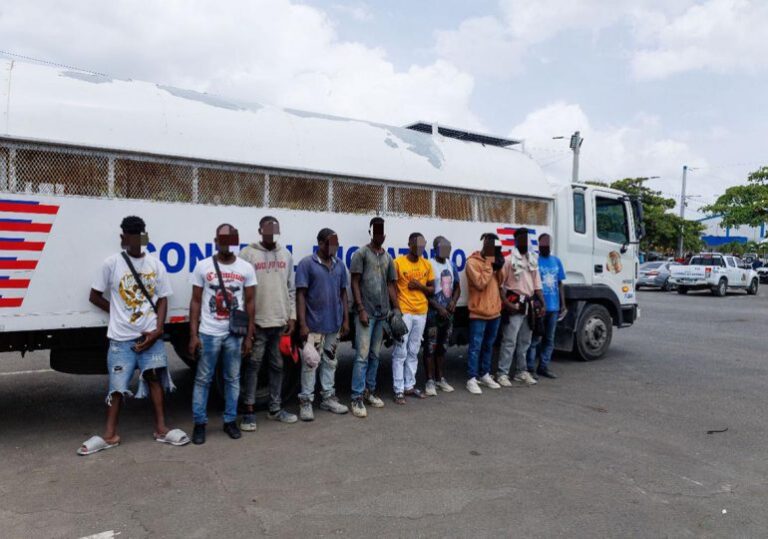 Detienen-1572-inmigrantes-haitianos-indocumentados-770x540