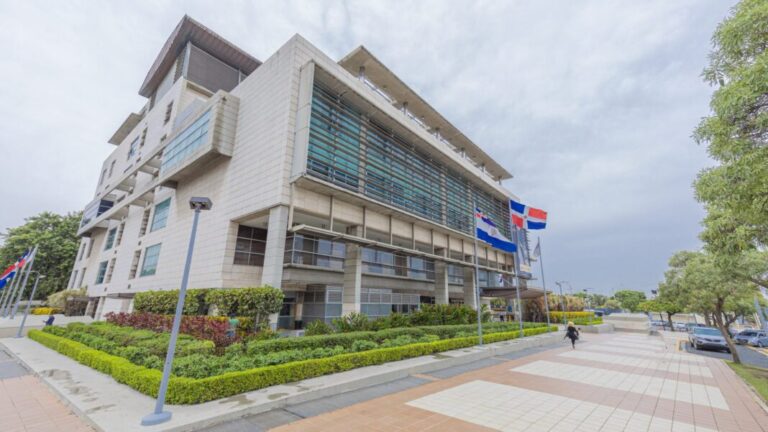 LA2A9651-2048x1152-1-1068x601