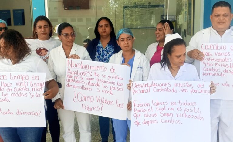 Paro-de-enfermeras-1140x694