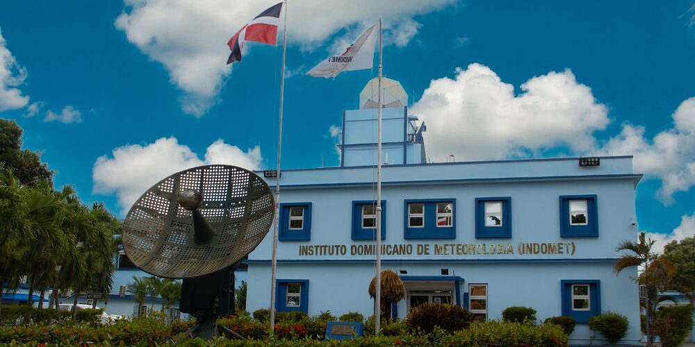 Post-de-Instagram-Feliz-Cumpleanos-Sencillo-Minimalista-Azul-1000-x-500-px-2025-03-29T084650.911