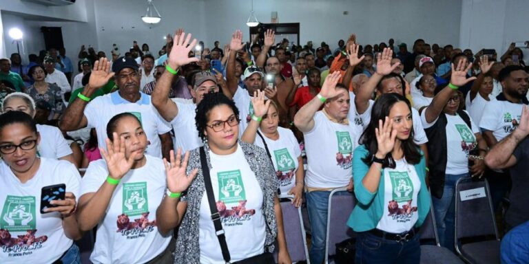 Post-de-Instagram-Feliz-Cumpleanos-Sencillo-Minimalista-Azul-1000-x-500-px-85