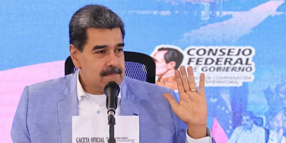 Copia-de-Post-de-Instagram-Feliz-Cumpleanos-Sencillo-Minimalista-Azul-1000-x-500-px-57