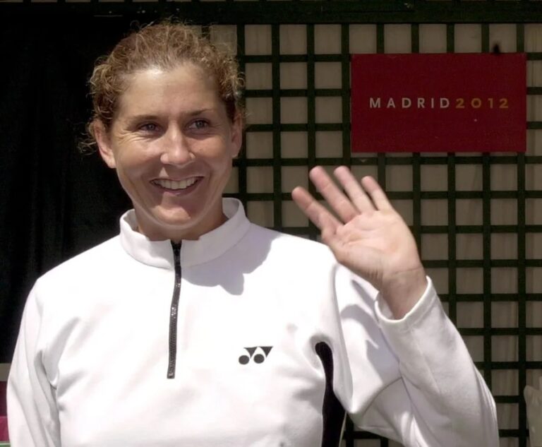MONICA-SELES