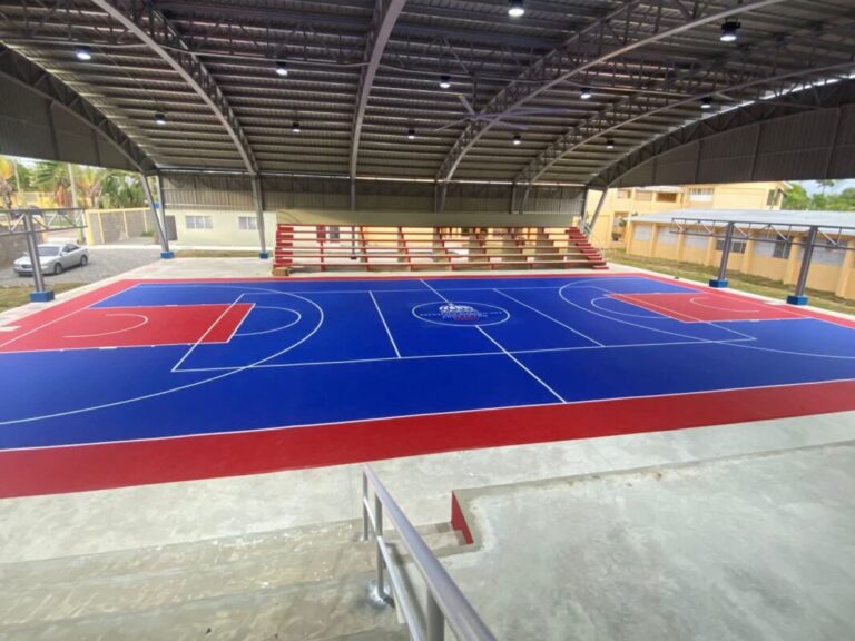 PIE-DE-FOTO-1-VISTA-DEL-POLIDEPORTIVO-DE-BAYAGUANA-1068x801