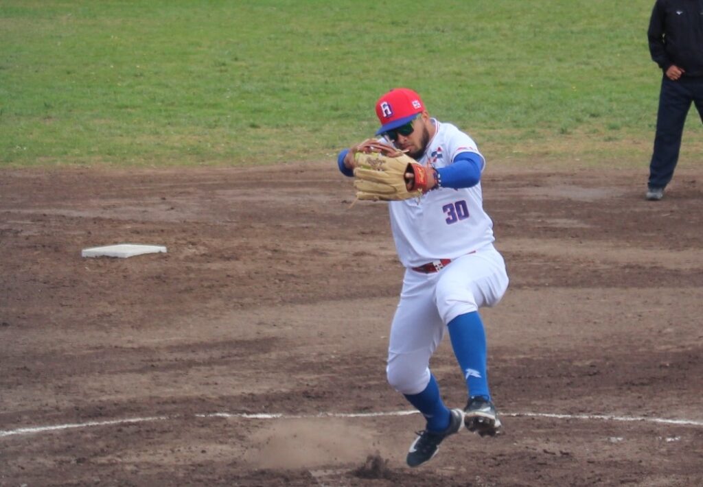 Jonni-Suriel-19-9-25-010000