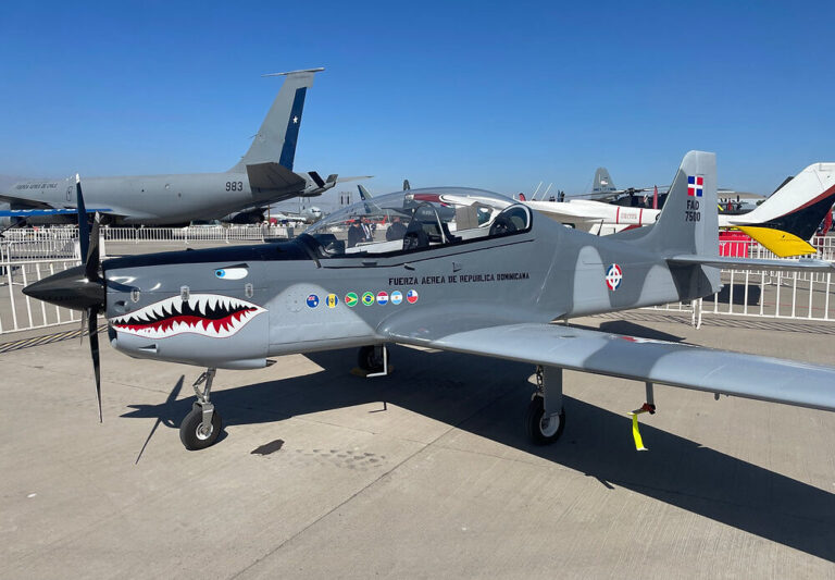 70e791_4e748996df4941a2a2d96803368cd794mv2-1000x694