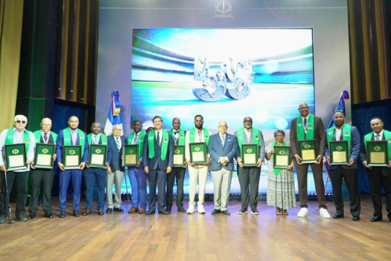 f10b8988-978b-4097-9b3f-0541284b2de8-1068x713