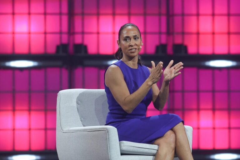 fc4610d9a26f4b6d04eea99b8ccc900e042acb9cw-1068x712