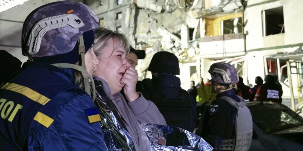 Copia-de-Post-de-Instagram-Feliz-Cumpleanos-Sencillo-Minimalista-Azul-1000-x-500-px-8