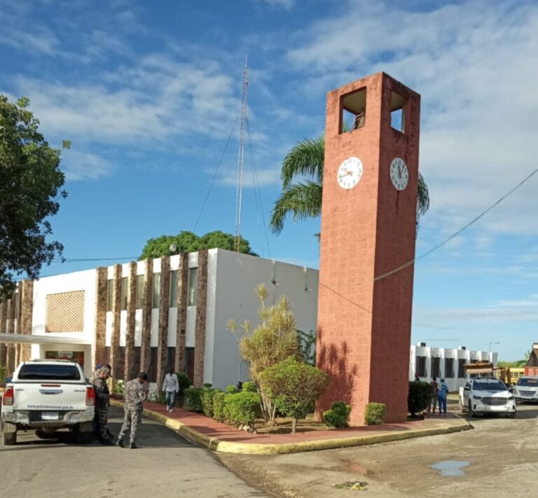 WhatsApp-Image-2025-12-22-at-10.56.42-AM-1068x989