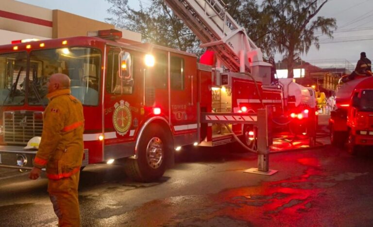 Fuego-en-tienda-china-1140x694