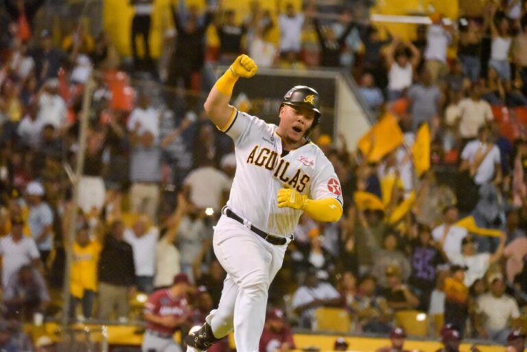 Julio-E-Rodriguez-2-Ene-1068x713