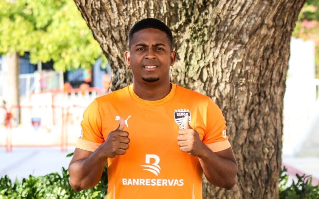 MATEO-PALACIOS-1068x667