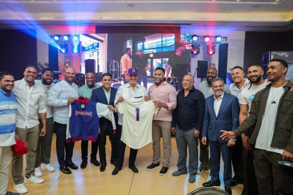 HCfg39mWMAAd_pz-1068x712