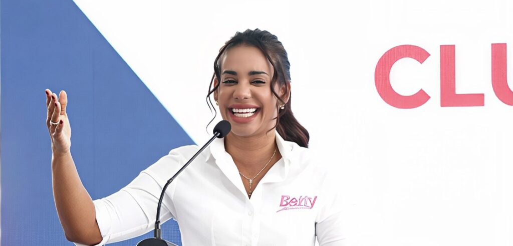 photo_5039879238797953912_y