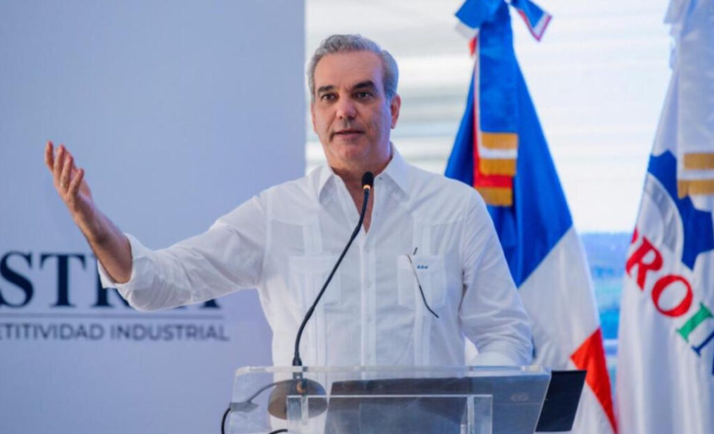 Presidente-Luis-Abinader-1140x694