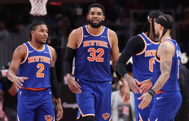 nba-knicks-eliminan-a-hawks-con-descomunal-paliza-de-51-puntos-a1ba18b1-focus-0.03-0.68-375-240