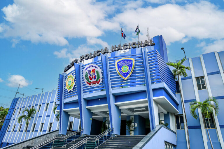 POLICIA