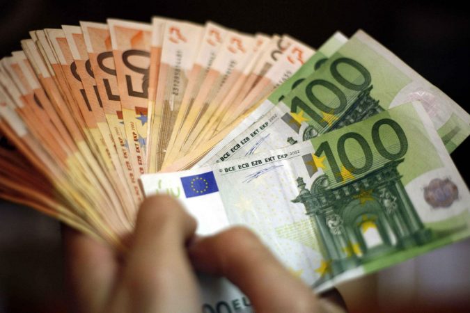 euros-1-675x450-1