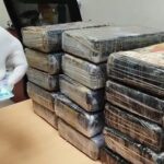 Detienen a español con 20 paquetes de presunta cocaína ocultos en su equipaje